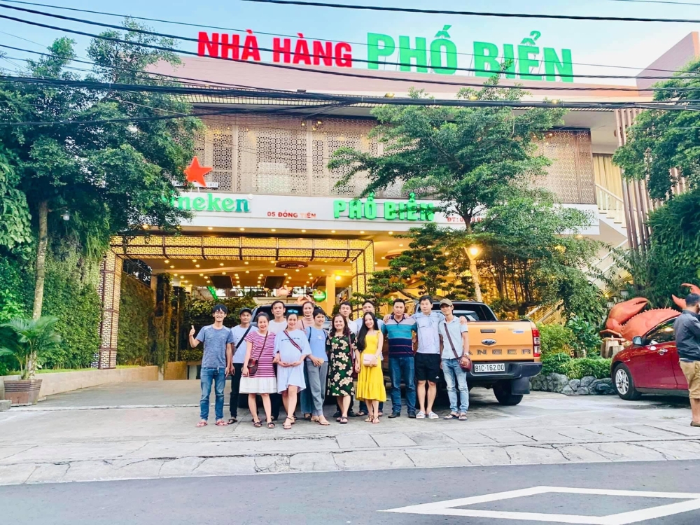 Địa chỉ nhà hàng ở đâu?